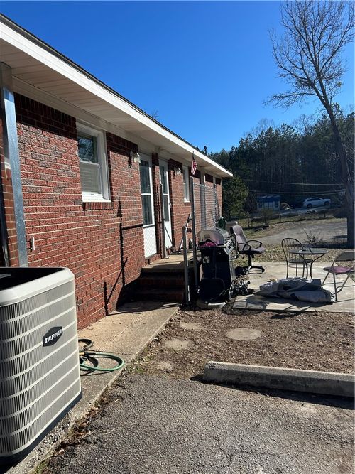 104-110 White Pine Rd, Toccoa, GA, 30577-7909 | Card Image