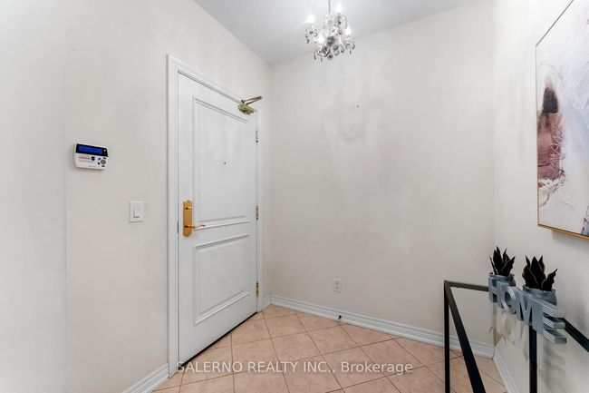 311 - 9245 Jane St, Condo with 2 bedrooms, 2 bathrooms and 1 parking in Vaughan ON | Image 8