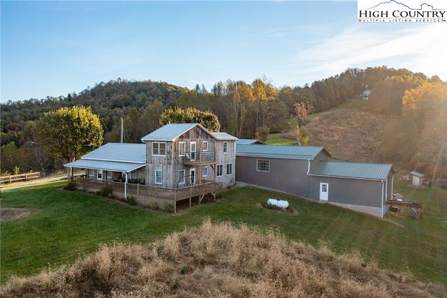 200 Bp Tree Farm Ln, House other with 3 bedrooms, 3 bathrooms and null parking in Sparta NC | Image 41