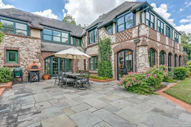 140 Luther Dr, House other with 4 bedrooms, 5 bathrooms and null parking in Olmos Park TX | Image 34