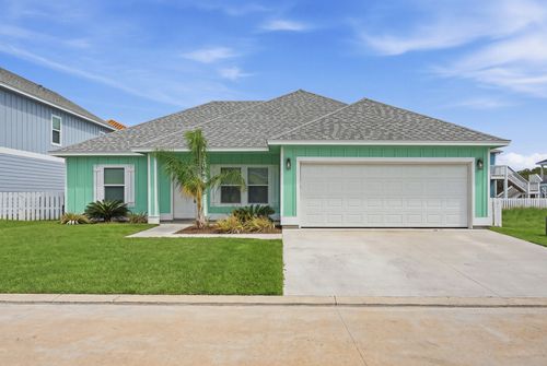 136 Breezeway Drive, Rockport, TX, 78382 | Card Image