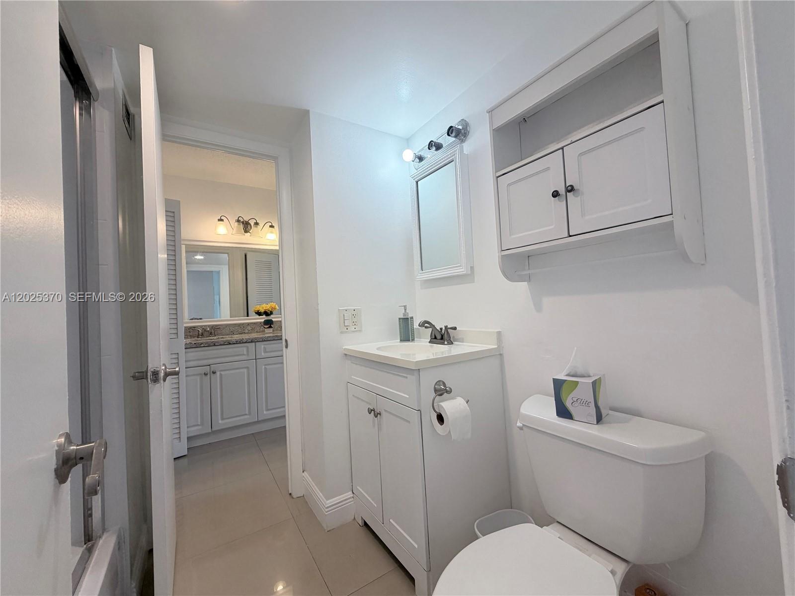 Residential Lease in Hallandale Beach 3