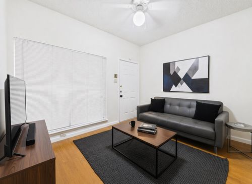 109-2815 Rio Grande St, Austin, TX, 78705-3643 | Card Image
