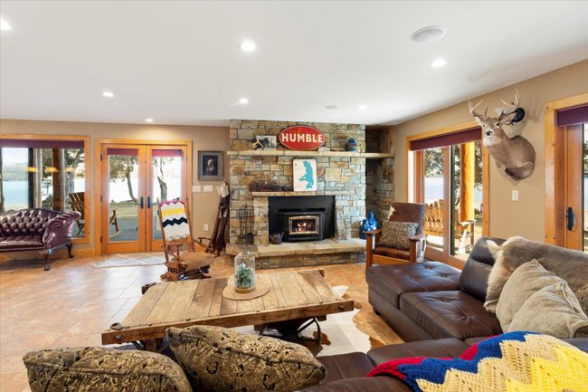 Lower level family area, entertaining, game, living room. | Image 64