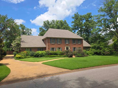 8784 Classic Dr, Memphis, TN, 38125-8828 | Card Image
