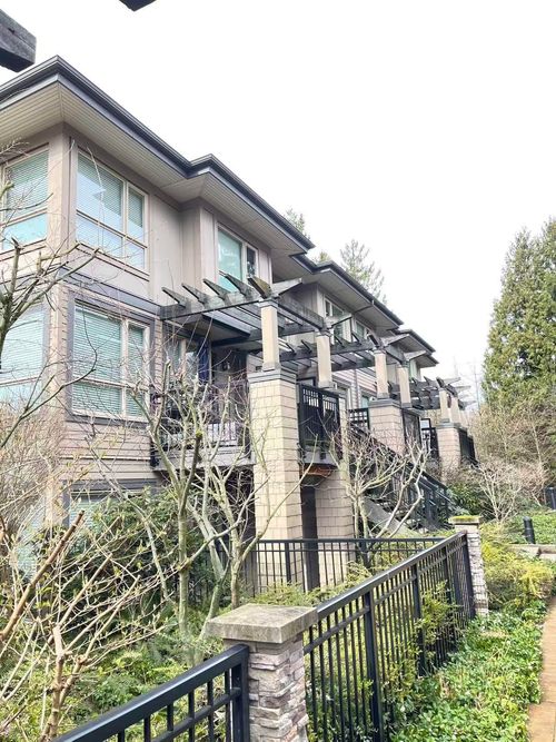 3211 Noel Drive, Burnaby, BC, V3J0G8 | Card Image