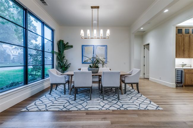 Dining Room with Butler's Pantry | Image 6