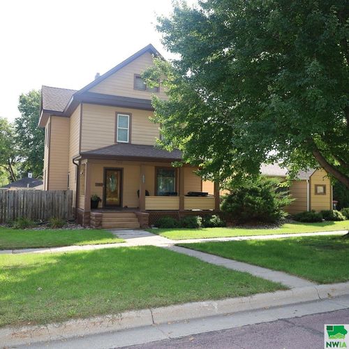 602 S Greene St, Rock Rapids, IA, 51246-1825 | Card Image
