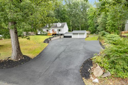493 Orchard Dr, Wallkill, NY, 12589-4105 | Card Image