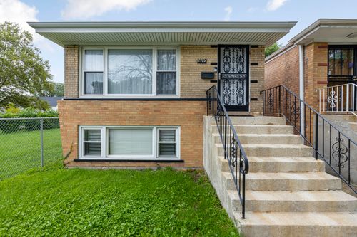 1402 E 76th St, Chicago, IL, 60619-2708 | Card Image