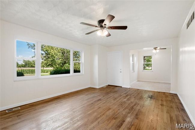 Living Room | Image 6
