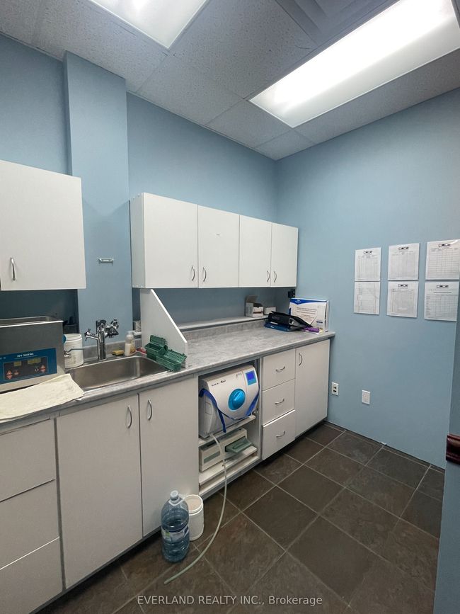 6 - 1 Leaside Park Dr, Home with 0 bedrooms, 0 bathrooms and null parking in Toronto ON | Image 12