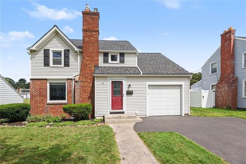 70 Thistledown Dr, Irondequoit, NY, 14617-3019 | Card Image