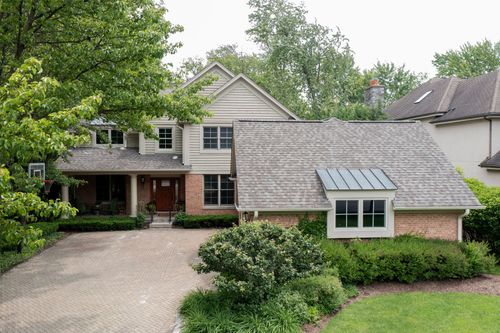 1301 Wendy Dr, Northbrook, IL, 60062-4641 | Card Image