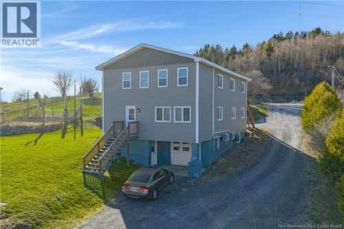 271 Golden Grove Rd, Saint John, NB, E2H1X3 | Card Image