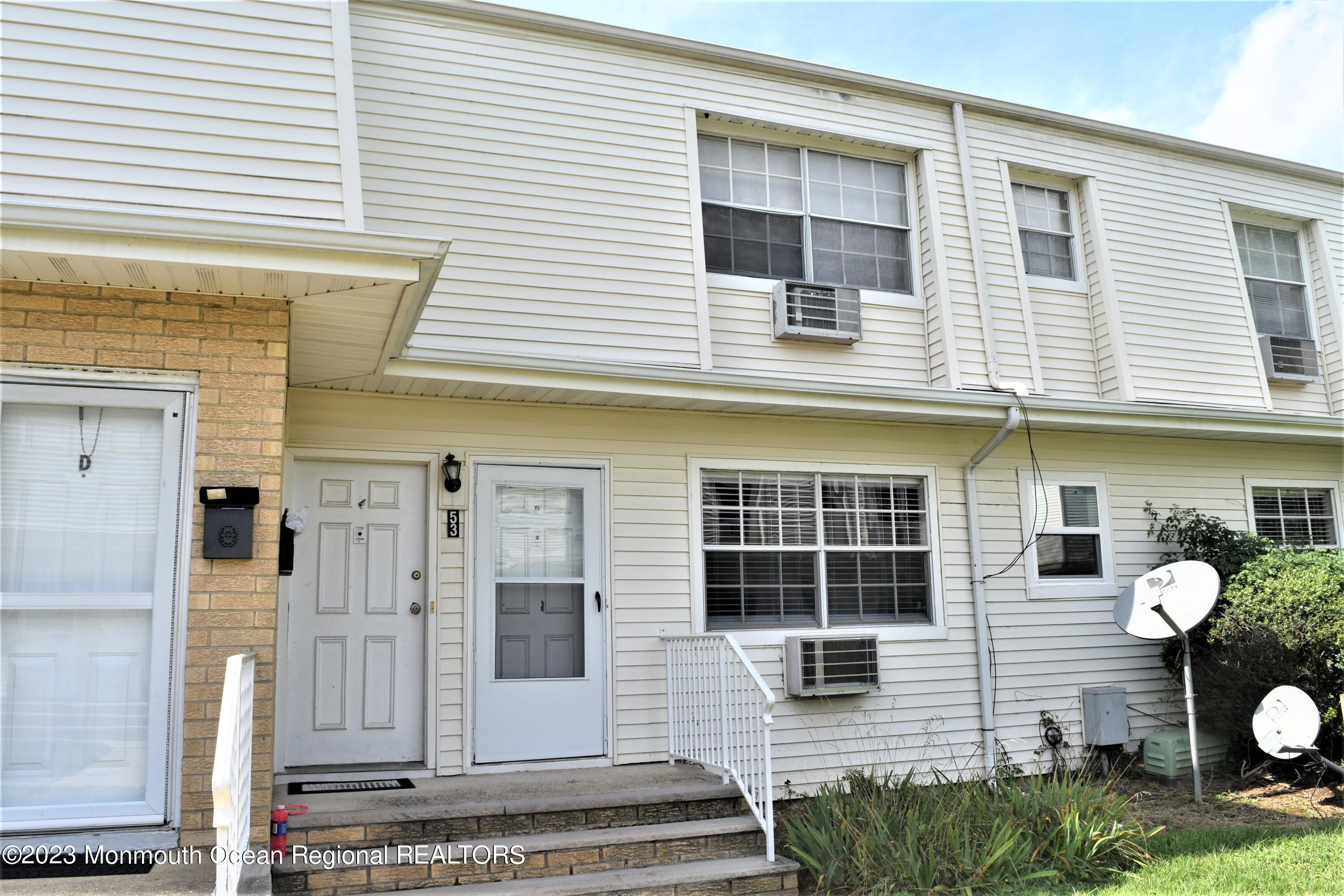 Residential Lease in Eatontown 2