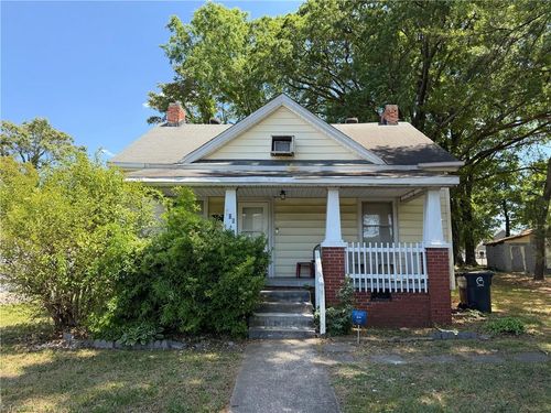 705 S Ohenry Blvd, Greensboro, NC, 27401-3608 | Card Image