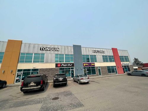 {{alt}} | Card Image