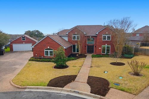 5705 Ballenton Ct, Austin, TX, 78739-1688 | Card Image