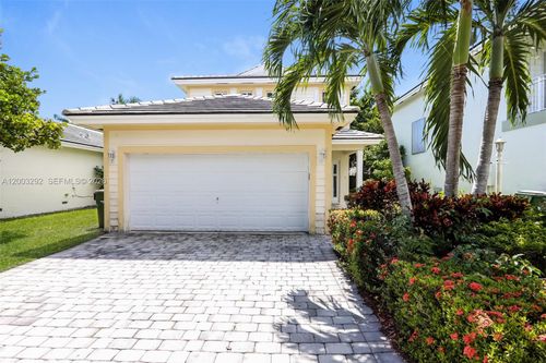 3168 Ne 4th St, Homestead, FL, 33033-7290 | Card Image