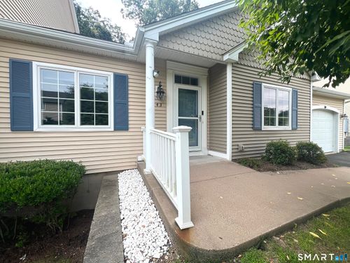 43-1158 Hartford Tpke, Vernon, CT, 06066-4585 | Card Image