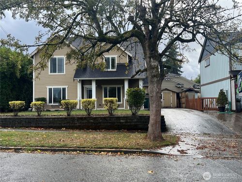 1854 Hillcrest Ave, Enumclaw, WA, 98022-3233 | Card Image