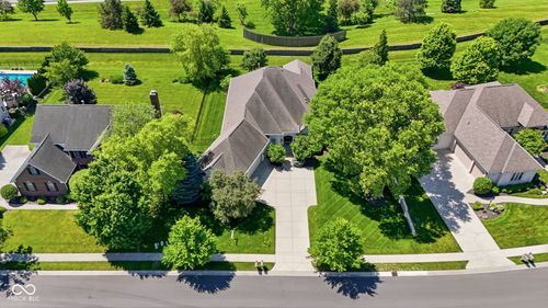 6629 Braemar Ave S, Noblesville, IN, 46062-8441 | Card Image