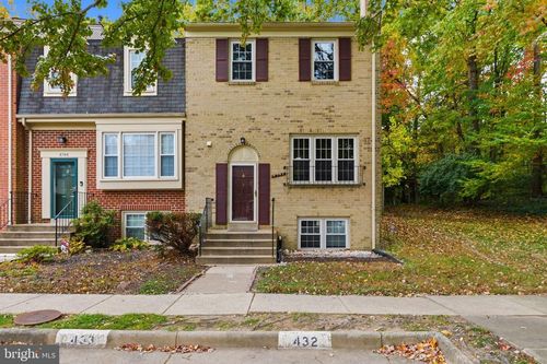 4742 Gainsborough Dr, FAIRFAX, VA, 22032-2364 | Card Image