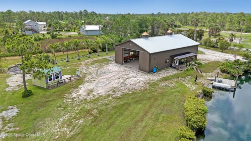 9341 Fleming Grant Rd, Micco, FL, 32976-2711 | Card Image