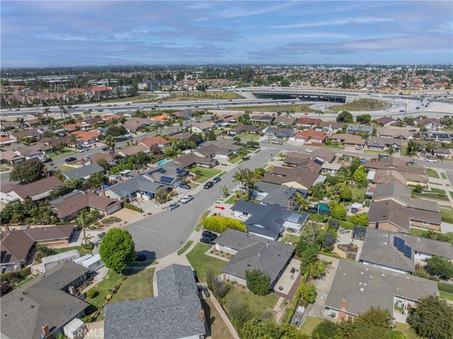 9792 La Arena Cir, House other with 3 bedrooms, 3 bathrooms and 2 parking in Fountain Valley CA | Image 42