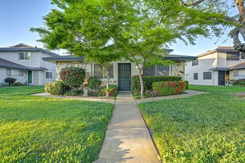 1-8951 El Mirador Dr, Elk Grove, CA, 95624-2332 | Card Image