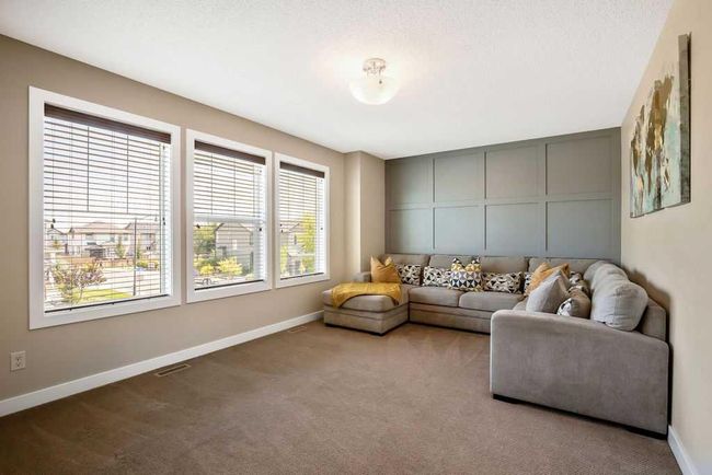 5 Drake Landing Loop, House detached with 3 bedrooms, 2 bathrooms and 5 parking in Okotoks AB | Image 33