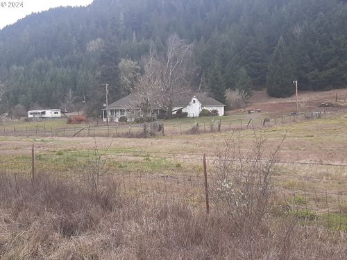 39935 Layng Creek Rd, Dorena, OR, 97434-9606 | Card Image