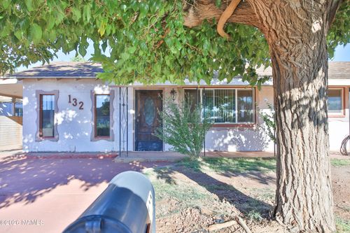 132 Yuma Dr, Winslow, AZ, 86047-2123 | Card Image