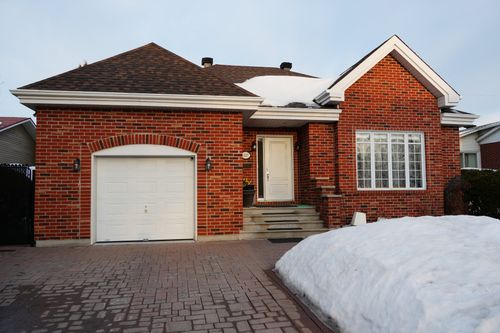 1920 Rue Des Patriotes, Laval, QC, H7L2N8 | Card Image