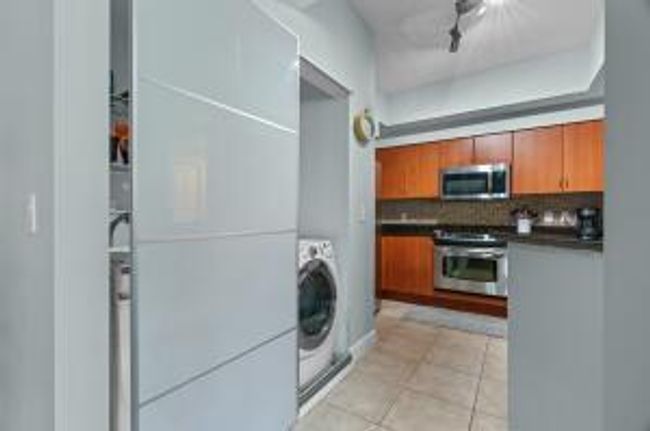 APT-406 - 804 E Windward Way, Condo with 2 bedrooms, 2 bathrooms and null parking in Lantana FL | Image 19