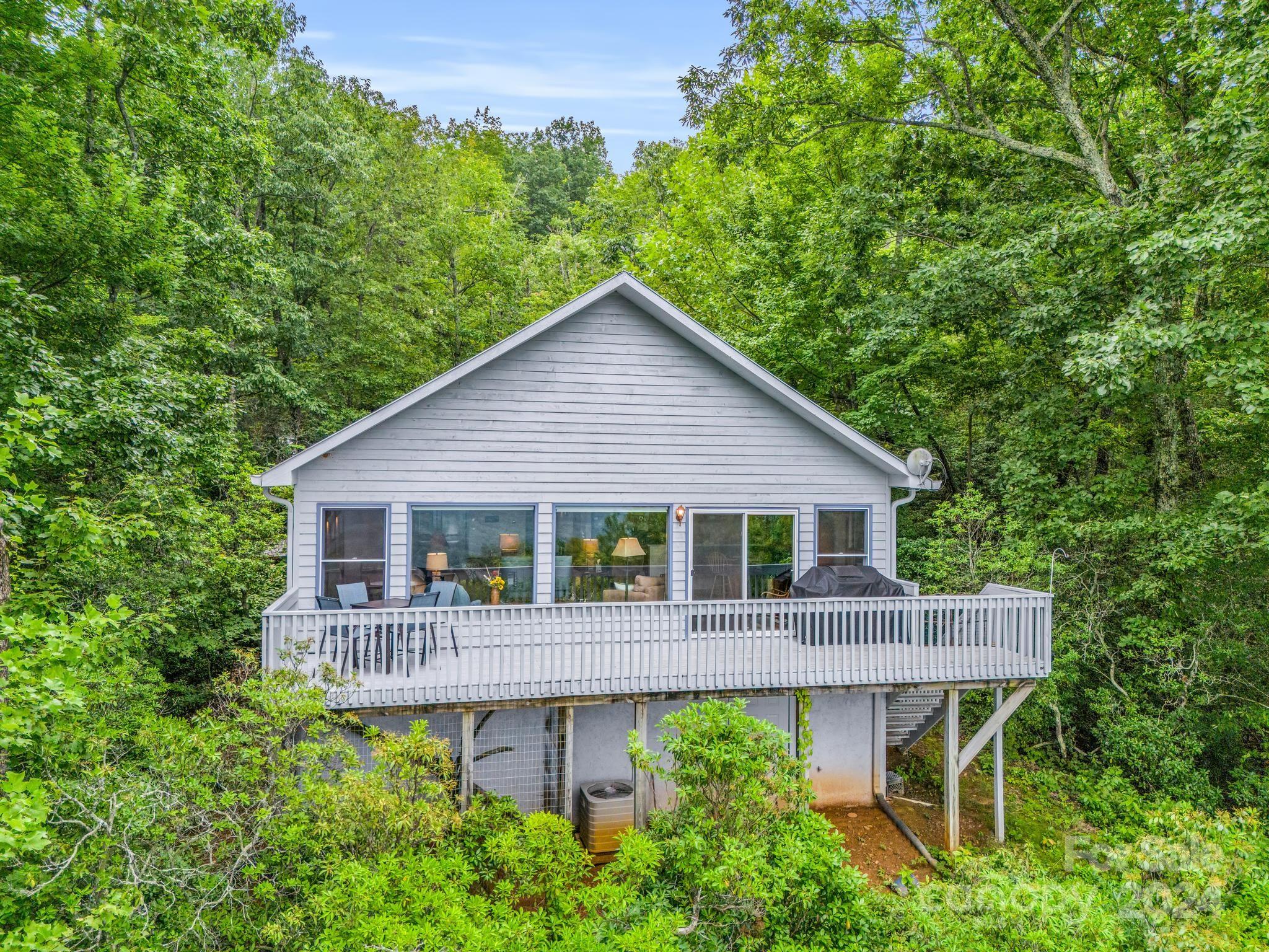 The Falls Rd, Union Mills, NC 28167