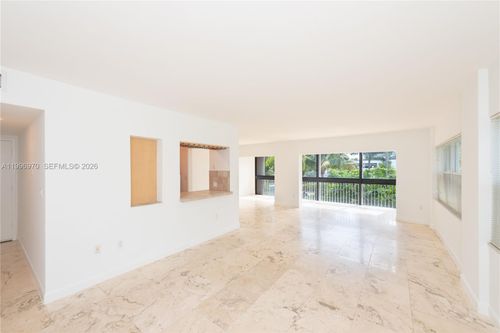 apt-2c-590 Ocean Dr, Key Biscayne, FL, 33149-2303 | Card Image