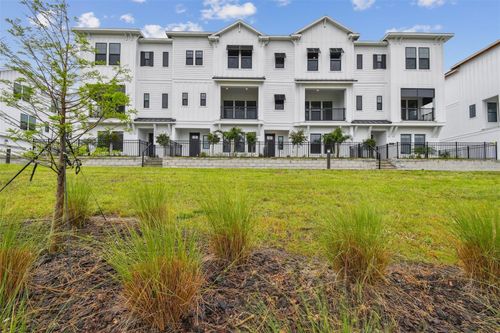 7232 Sutton Ln, SARASOTA, FL, 34240-5212 | Card Image