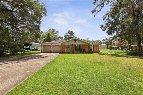 730 Strickland St, Vidor, TX, 77662-5231 | Card Image