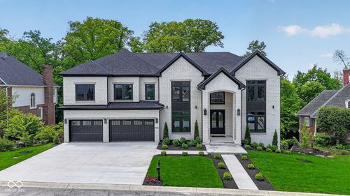 9214 Bluestone Cir, Indianapolis, IN, 46236-8922 | Card Image