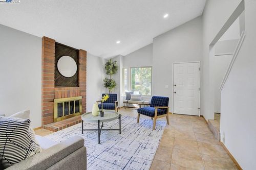 559 Bayview Park Dr, Milpitas, CA, 95035-4767 | Card Image