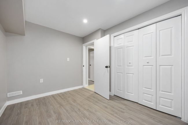 12 Sunset Ave, House other with 5 bedrooms, 2 bathrooms and 8 parking in Warwick ON | Image 29