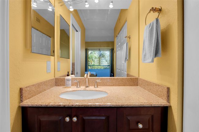 APT-21204 - 821 Lyons Rd, Condo with 2 bedrooms, 2 bathrooms and null parking in Coconut Creek FL | Image 24
