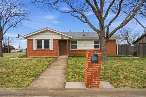 2534 Robertson Dr, Abilene, TX, 79606-2830 | Card Image
