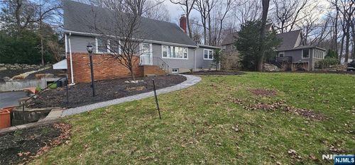 49 Fayson Lake Rd, Kinnelon, NJ, 07405-3129 | Card Image