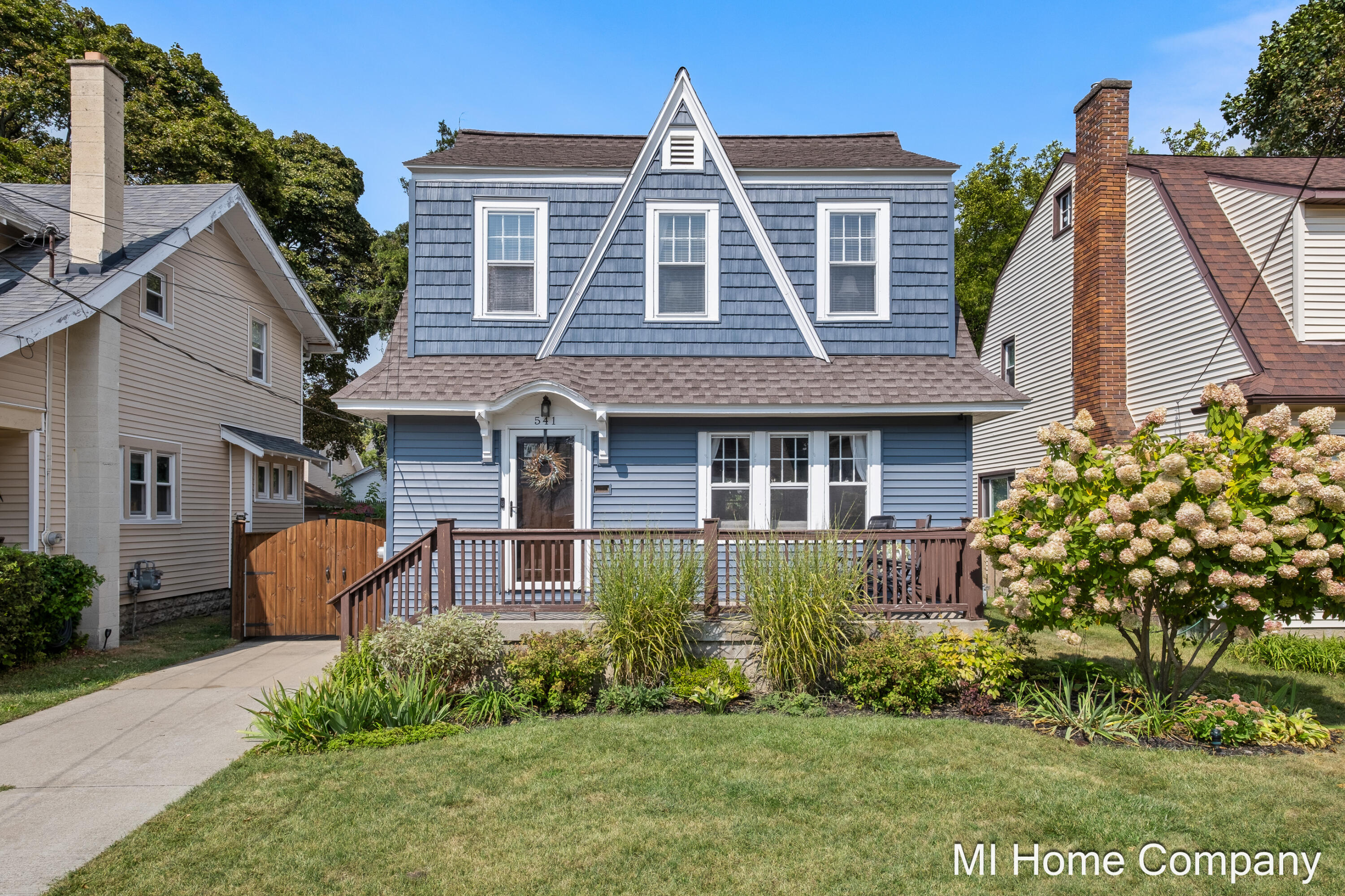Elliott St, Grand Rapids, MI 49507