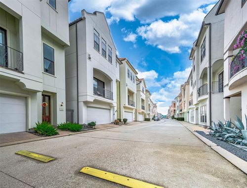 7210 Laguna Villas, Houston, TX, 77036-4393 | Card Image