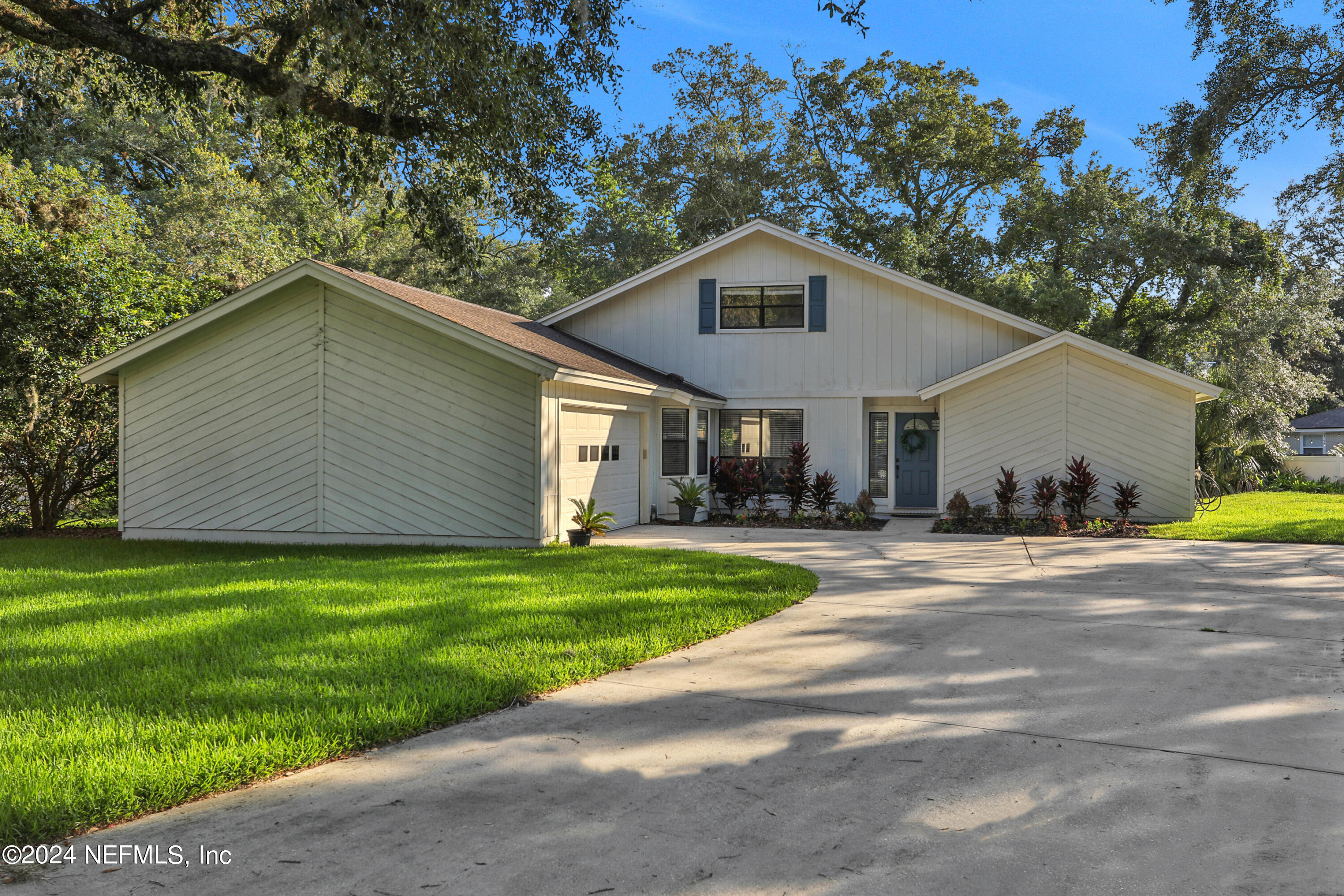 Papaya Ct, Jacksonville, FL 32225