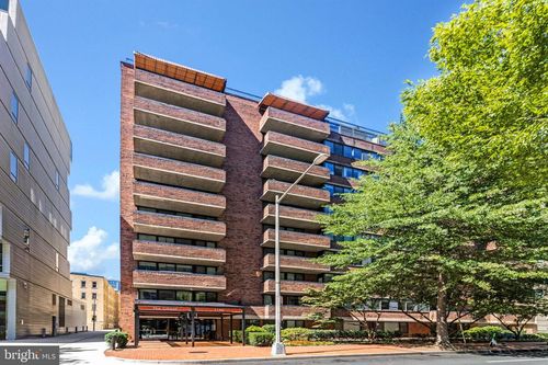 apt-702-1140 23rd St Nw, WASHINGTON, DC, 20037-1466 | Card Image